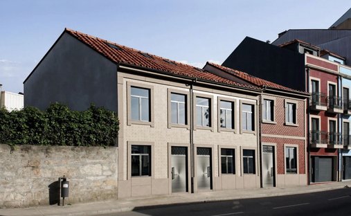 Townhouse in Cedofeita, Santo Ildefonso, Se, Miragaia, Sao Nicolau e Vitoria, Porto District, Portugal 1