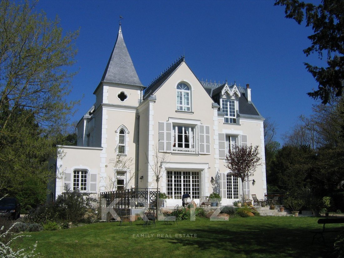 House in Saint Nicolas, Maisons-Laffitte, France 1 - 15415891