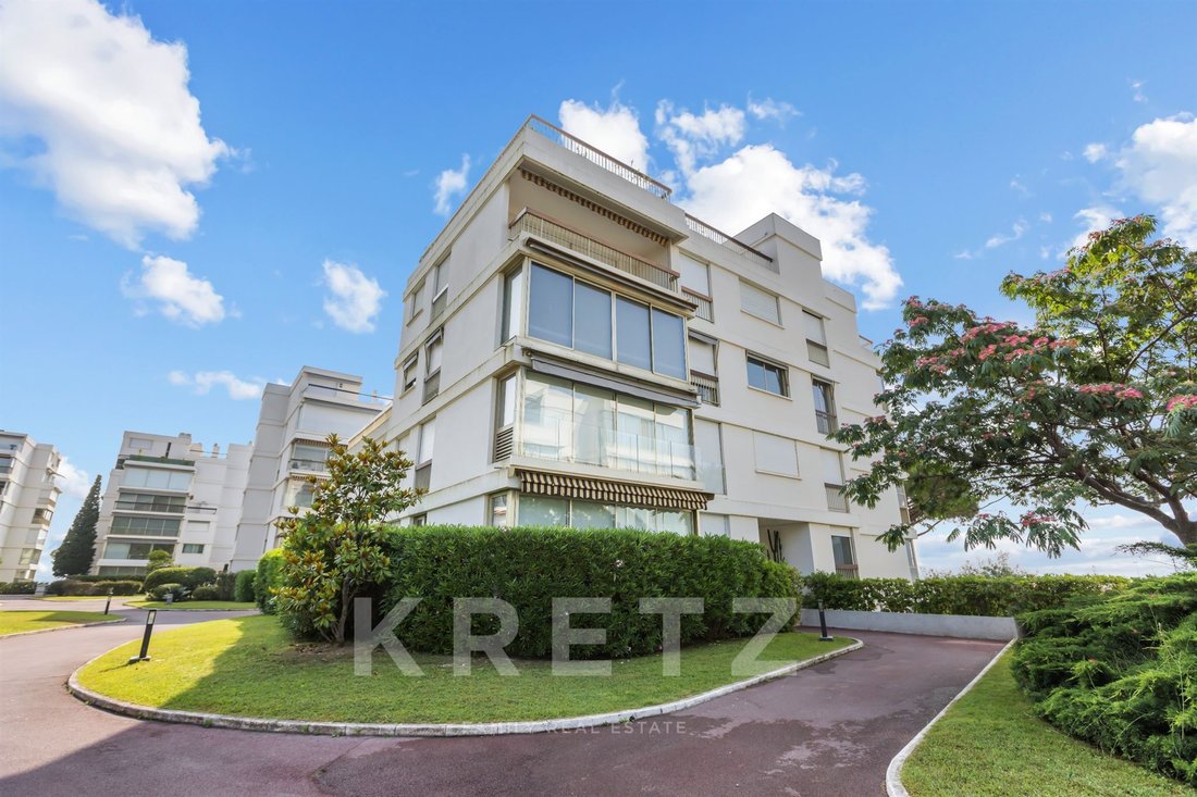 Apartment in Cannes Marina-La Roubine, Mandelieu-la-Napoule, France 4 - 15792267