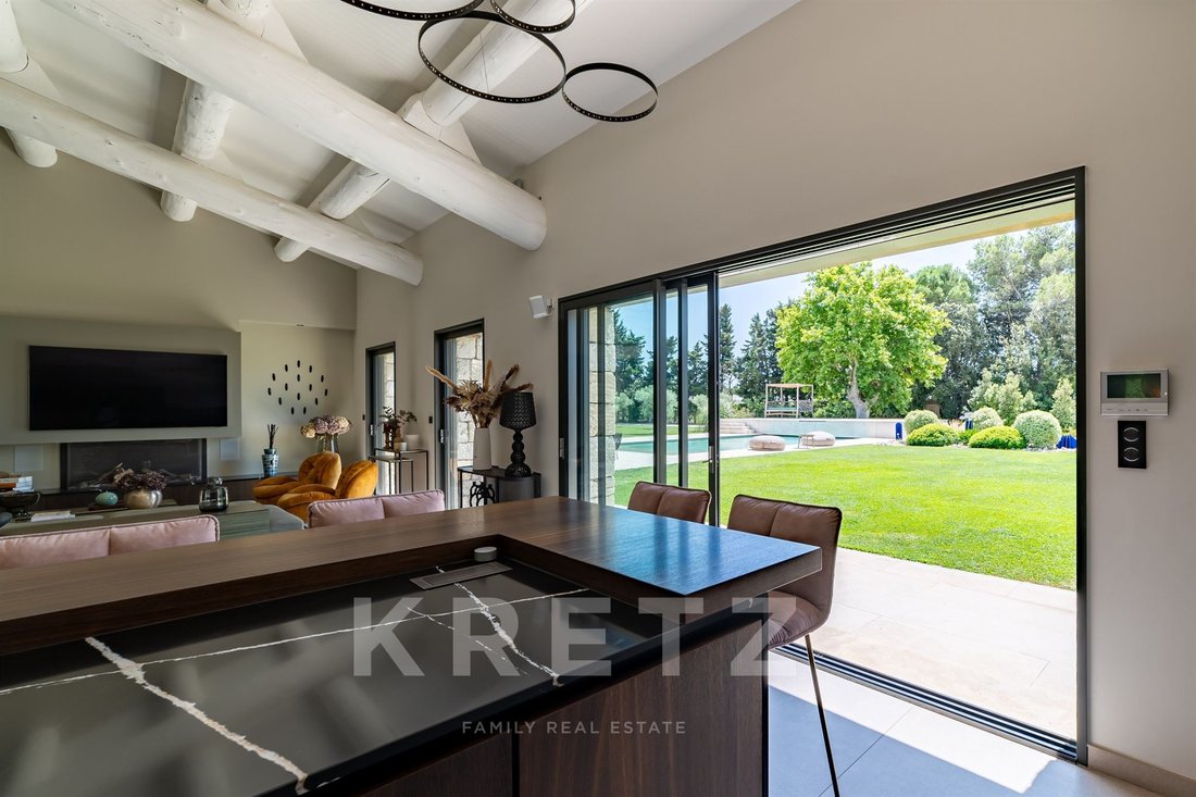 Casa a Rognonas, Provenza-Alpi-Costa Azzurra, Francia 4 - 15839281
