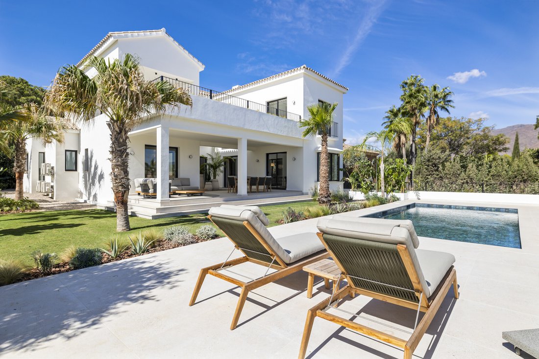 Villa in Estepona, Andalusia, Spain 2 - 17082910