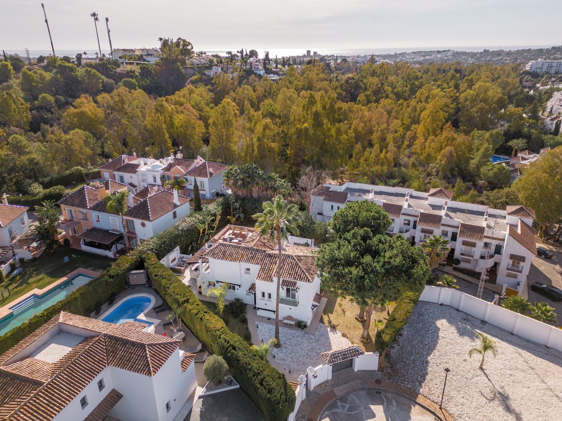 Villa in Nueva Andalucia, Marbella, Spain 4 - 17082850