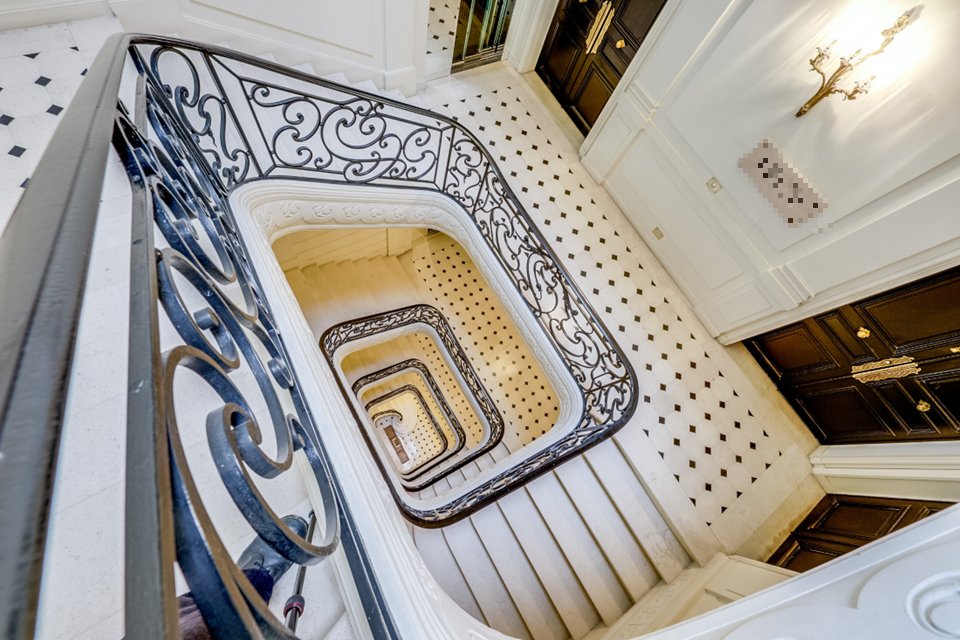 Apartment in Saint Philippe du Roule, Paris 8e Arrondissement, Paris 1 - 17078717