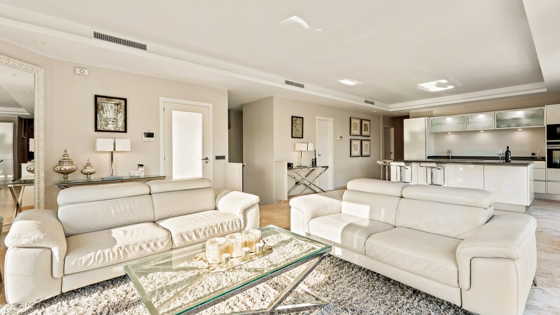 Villa in Nueva Andalucia, Marbella, Spain 5 - 17082855