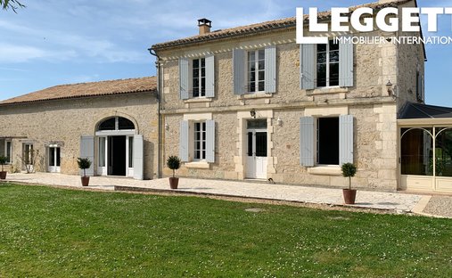 House in Saint-Méard-de-Gurçon, Nouvelle-Aquitaine, France 1