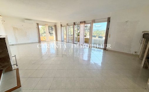 Apartment in Nartelle-Noyer-Bellevue-bd des Sardinaux, Sainte-Maxime, France 1