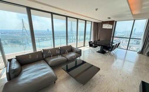 Condo in Bang Phong Phang, Krung Thep Maha Nakhon, Thailand 1