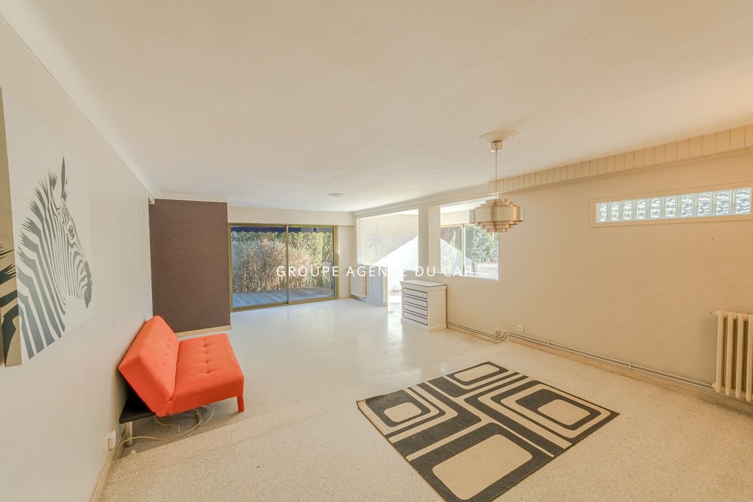 Villa in Valescure-Vaulongue-Clair Bois-Vallon Suveret, Saint-Raphaël, France 4 - 17079067