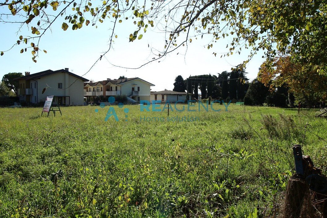 Land in Zanè, Venetien, Italien 1 - 17079970