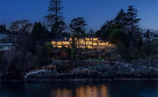 Casa en Saanich, Columbia Británica, Canadá 1