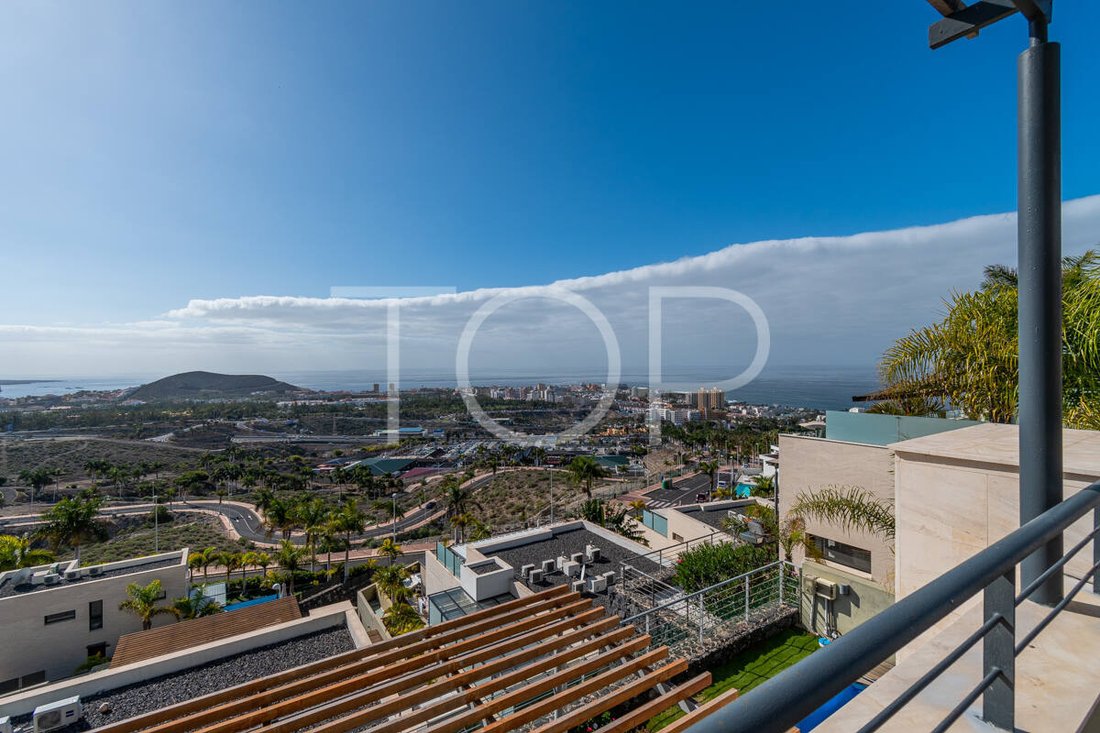 Apartment in Costa Adeje, Adeje, Canary Islands 1 - 17079238