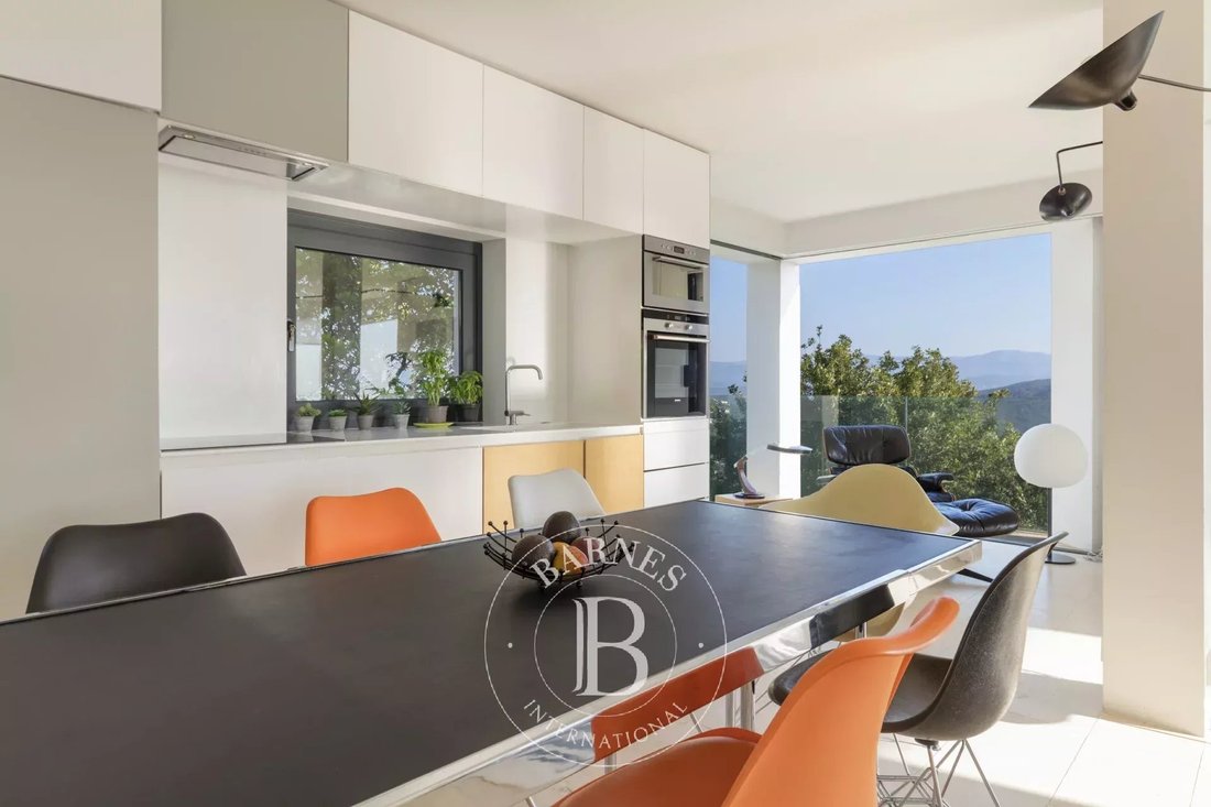 Villa in Les Termes, Mandelieu-la-Napoule, France 5 - 17075377