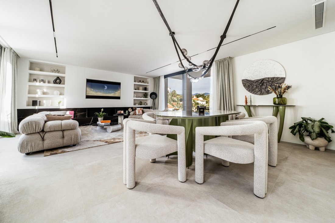 Villa in Nueva Andalucia, Marbella, Spain 3 - 17082848