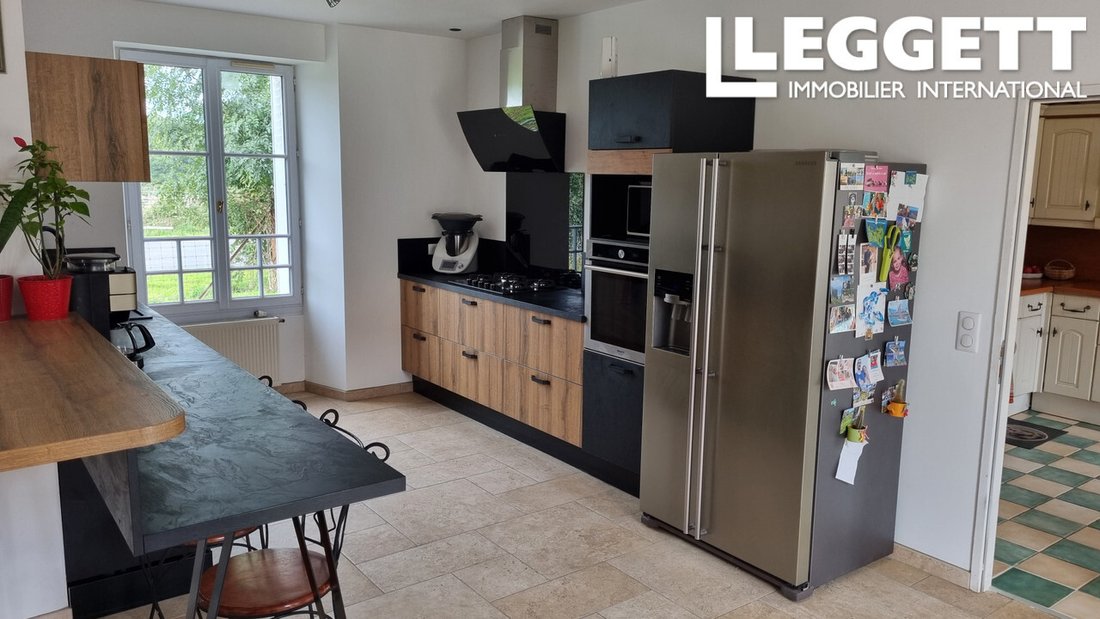 Villa in Centre, Montmorillon, France 4 - 17079629