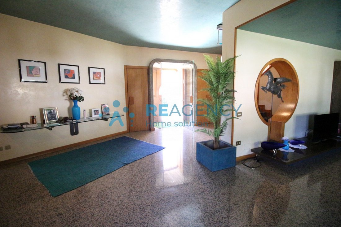 Villa in Caltrano, Veneto, Italy 5 - 17079937