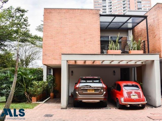 House in Medellín, Antioquia, Colombia 2 - 17075146