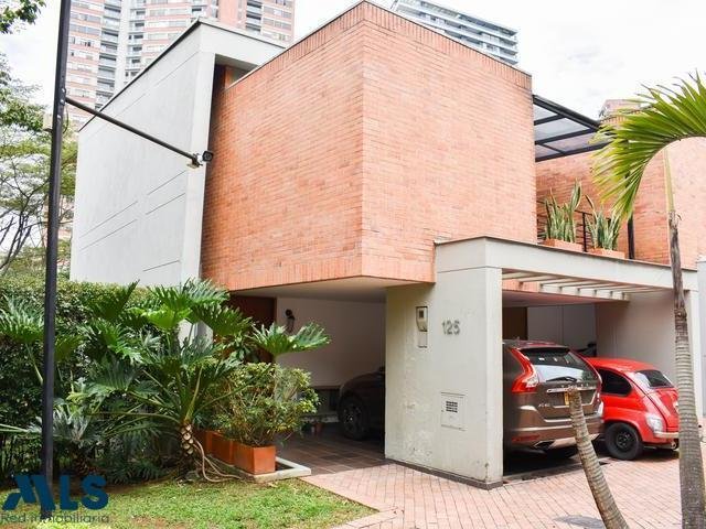 House in Medellín, Antioquia, Colombia 1 - 17075146