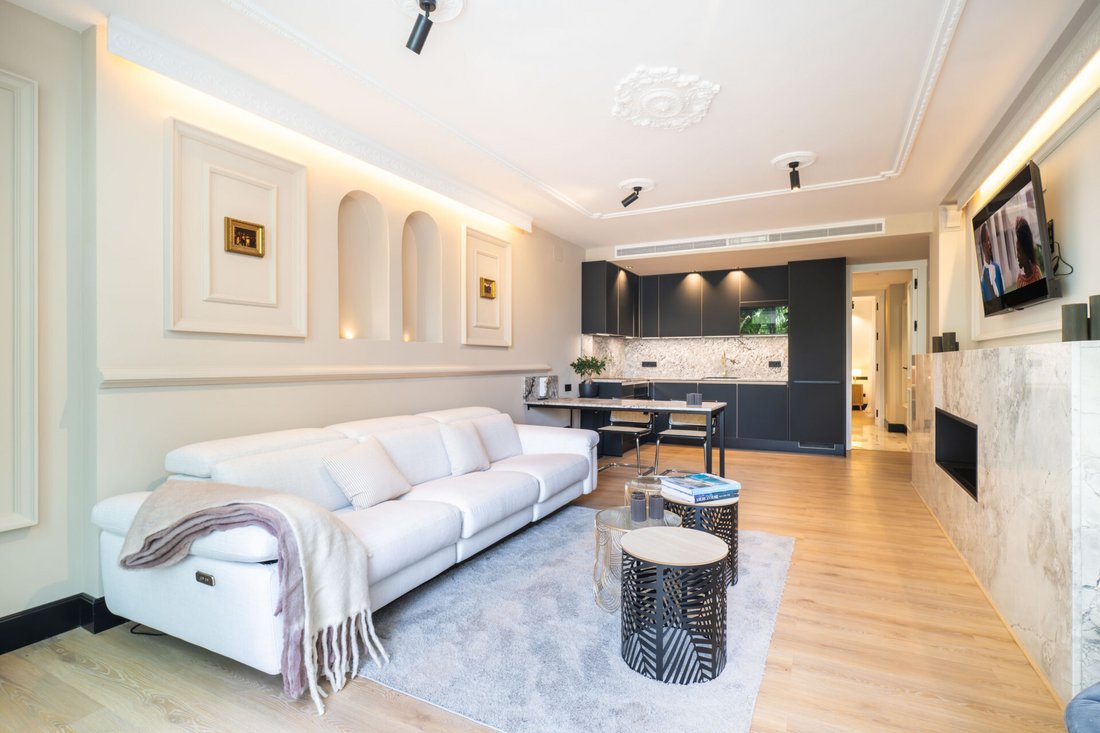 Apartment in Golden Mile, Andalusia, Spain 3 - 17082872