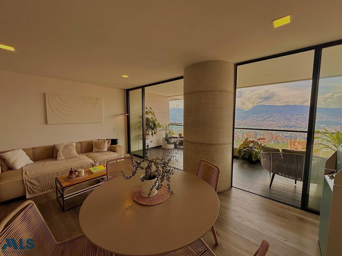 Apartment in Medellín, Antioquia, Colombia 5 - 17075138