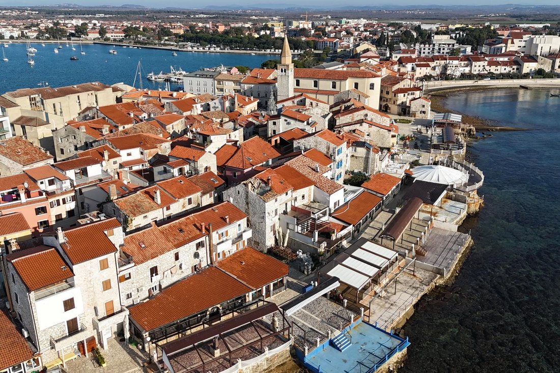 Villa in Umag, Istria County, Croatia 1 - 17079483