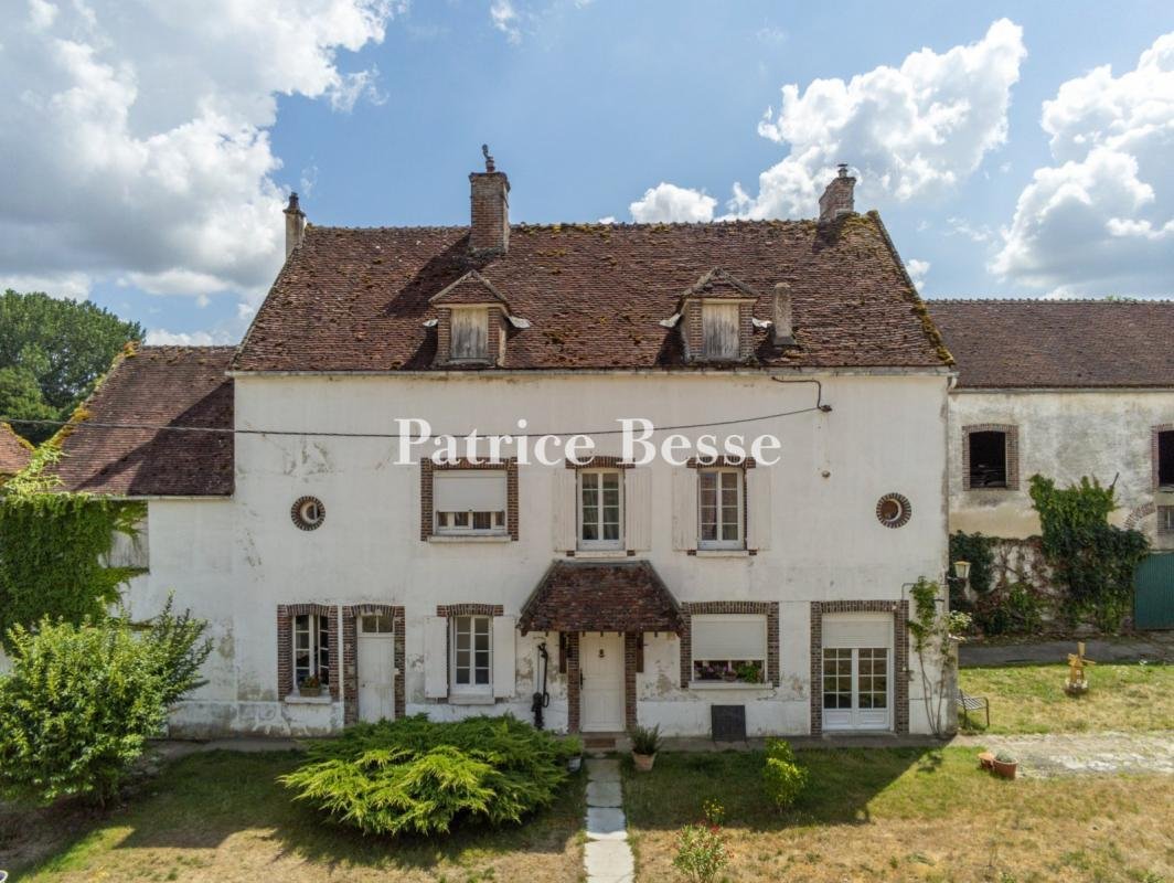 Maison à Joigny, Bourgogne-Franche-Comté, France 2 - 17078617