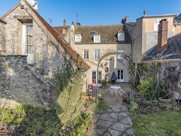 House in Houdan, Ile-de-France, France 3 - 16404537