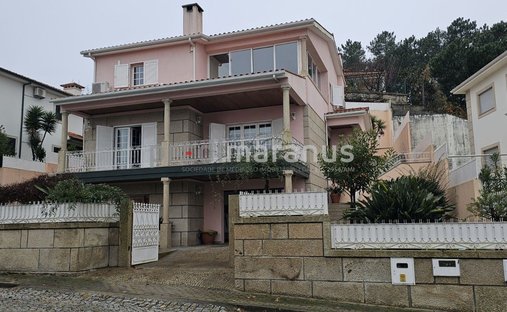 Villa in Amarante, Distrikt Porto, Portugal 1