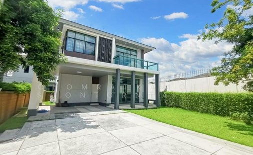 House in Prawet, Krung Thep Maha Nakhon, Thailand 1
