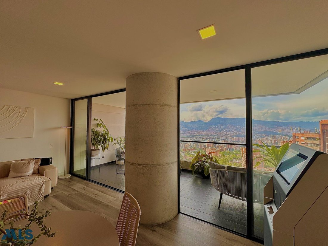 Apartment in Medellín, Antioquia, Colombia 4 - 17075138