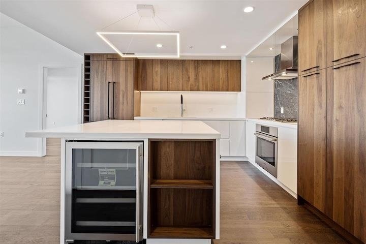 Condo in White Rock, British Columbia, Canada 4 - 17079366