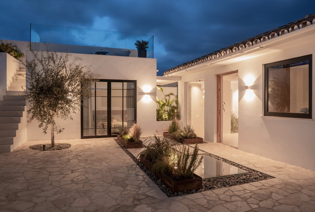 Villa in Nueva Andalucia, Marbella, Spain 4 - 17082849