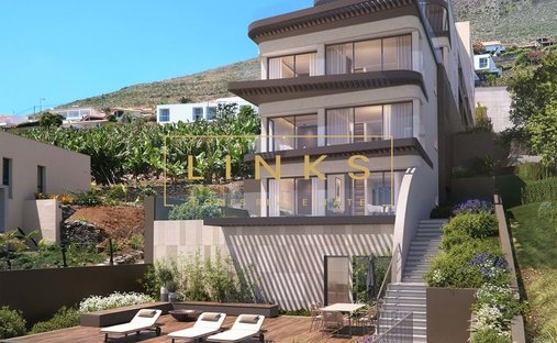 Apartment in Sao Martinho, Madeira, Portugal 1
