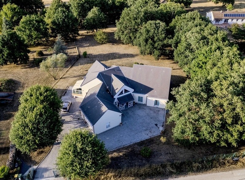 House in Vienne-en-Val, Centre-Val de Loire, France 1 - 17079836