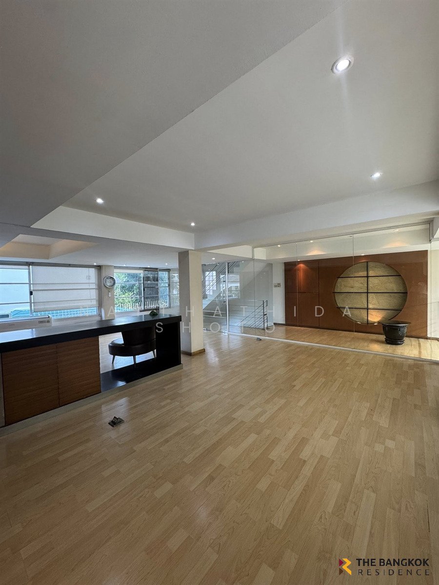 Townhouse in Din Daeng, Krung Thep Maha Nakhon, Thailand 4 - 16997393