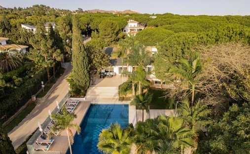 Villa in Elviria-Cabopino, Marbella, Spain 1