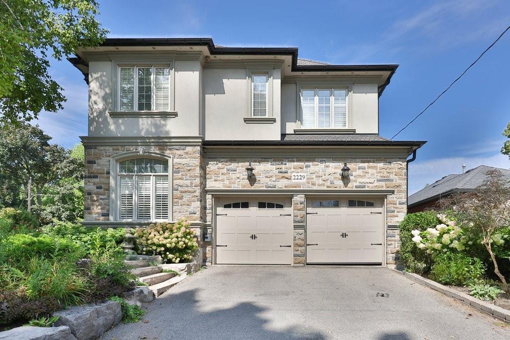 House in Burlington, Ontario, Canada 2 - 17086578