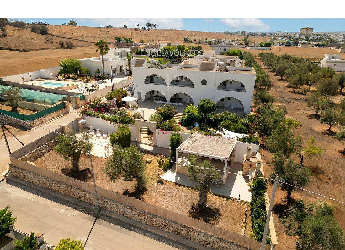 Villa in Porto Cesareo, Apulia, Italy 1 - 17083362