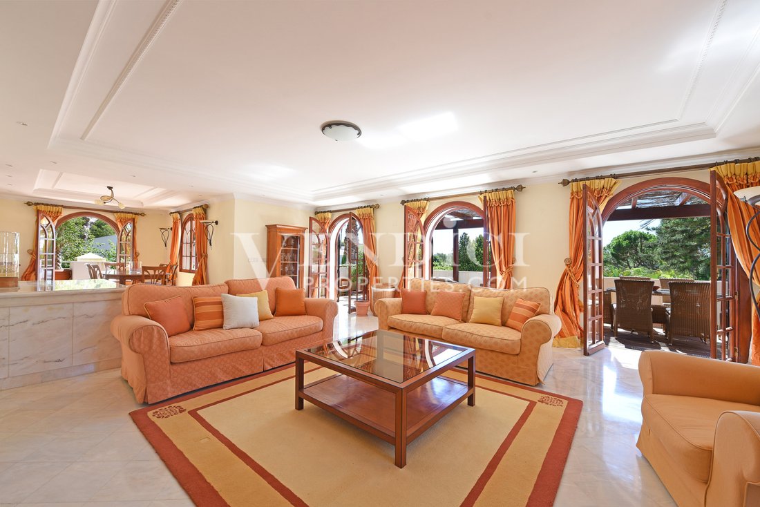 Villa in Quinta do Lago, Almancil, Portugal 2 - 15622227