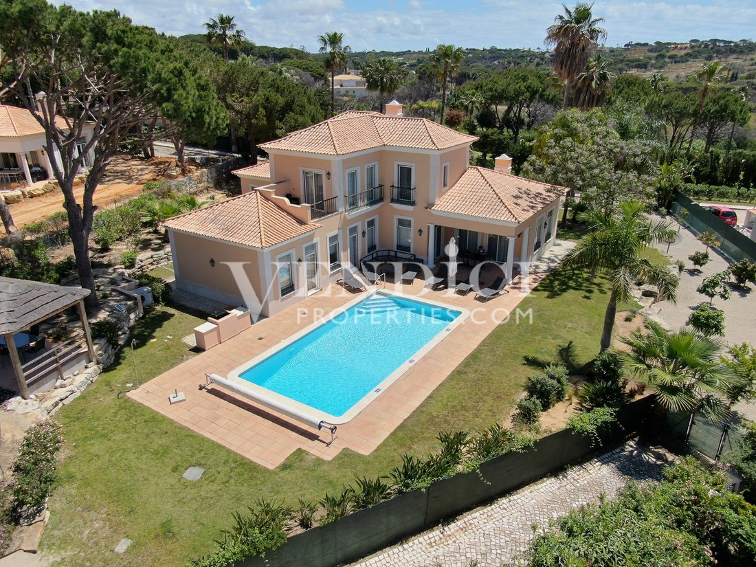 Villa in Almancil, Algarve, Portugal 1 - 15618097