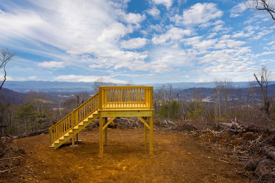 Land in Asheville, North Carolina, United States 1 - 17086499