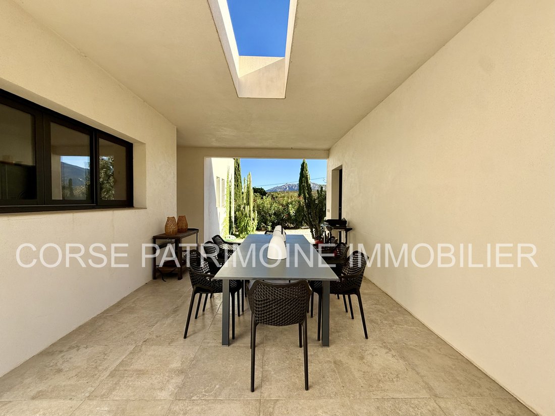 Villa in Calenzana, Corsica, France 4 - 17086389