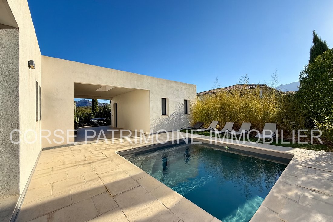 Villa in Calenzana, Corsica, France 3 - 17086389