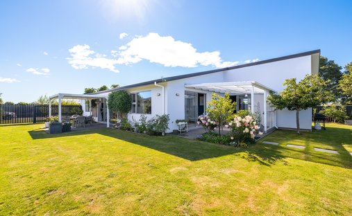 Townhouse in Masterton, Wellington, New Zealand 1