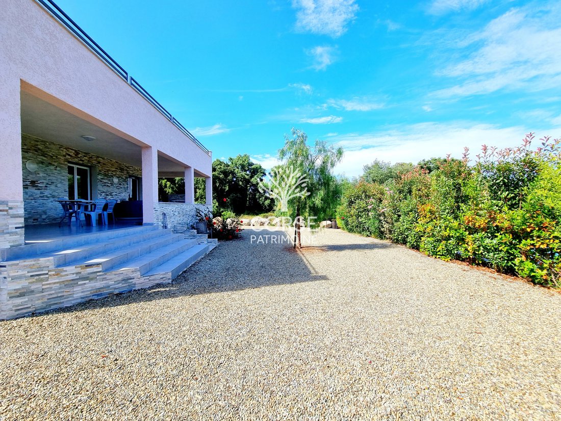 Villa in Solaro, Corsica, France 3 - 17086182
