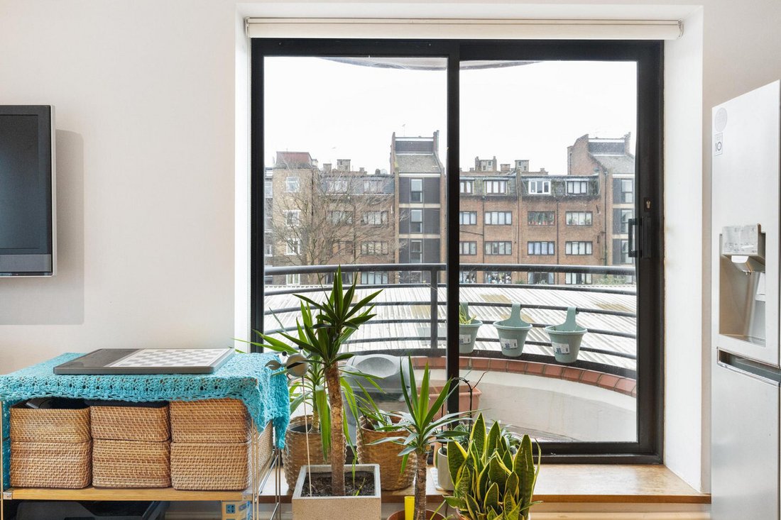 Apartment in Campden Hill, Kensington And Chelsea, England 3 - 17093883