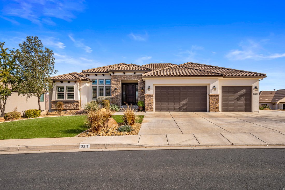 House in St. George, Utah, United States 2 - 17094139