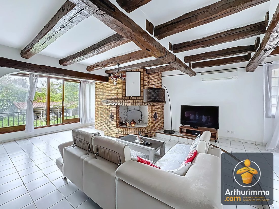 House in Les Orchidees, Limeil-Brevannes, France 1 - 17094928