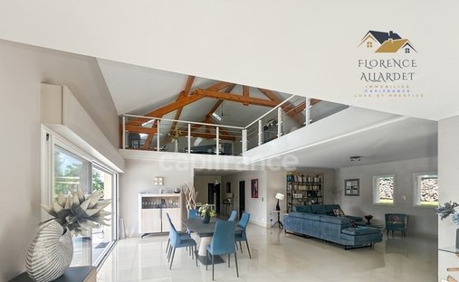 Casa a Serrières-en-Chautagne, Auvergne-Rodano-Alpi, Francia 1