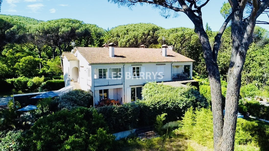 Villa in Gassin, Provence-Alpes-Côte d'Azur, France 2 - 17091609