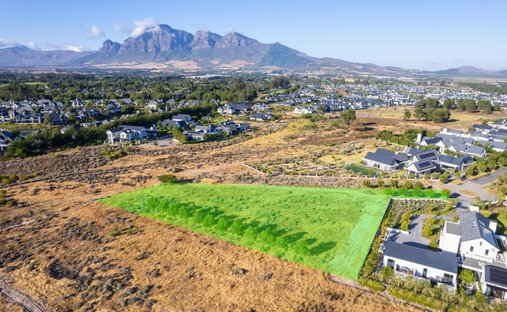 Land in Paarl, Western Cape, South Africa 1